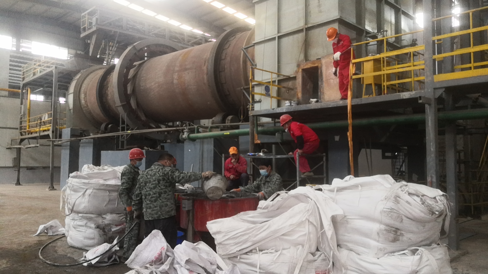 What is the market for the development of the refractory ind